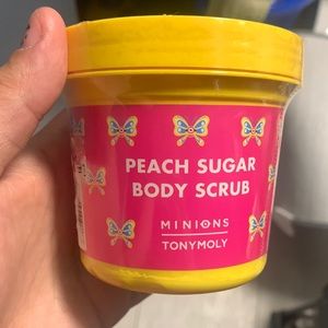 Peach sugar body scrub (minions edition)